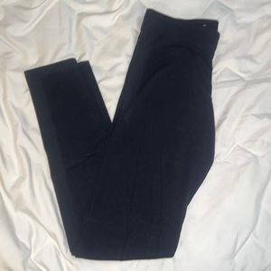 💥3/$10💥 Aeropostale leggings Size M